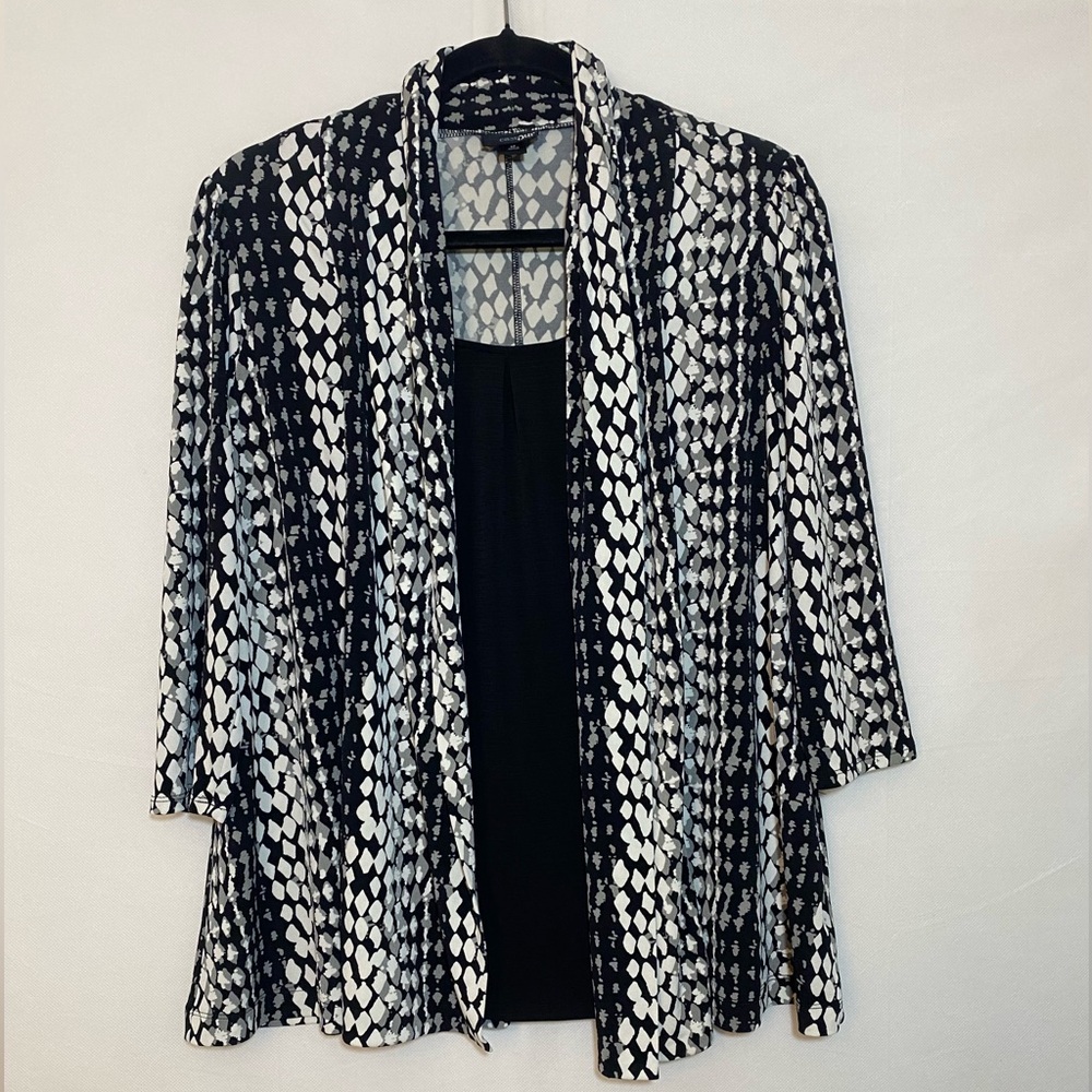 East 5th size med Monochrome Patterned Cardigan tank black white pullover